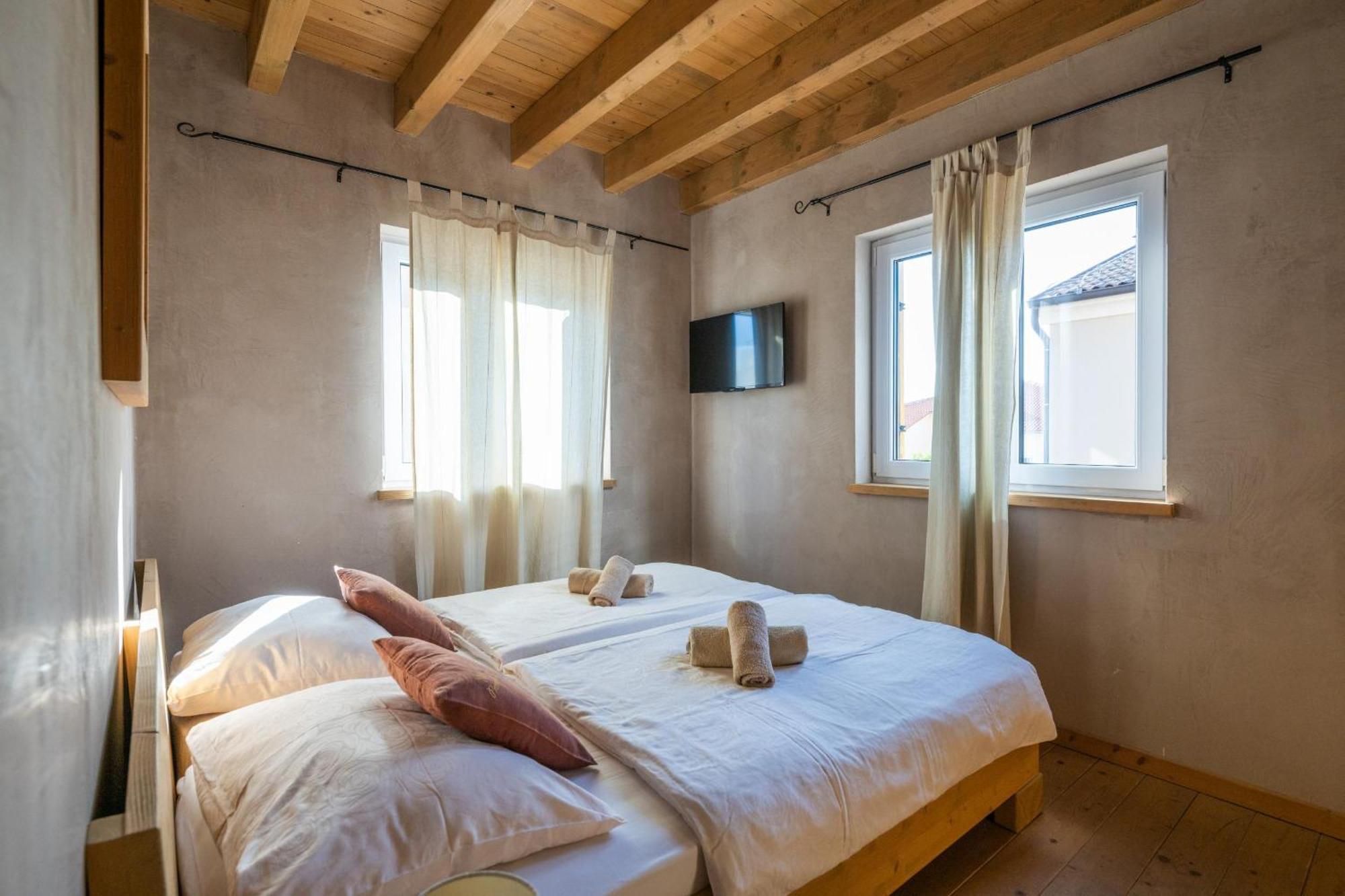 Villa Chiara holiday home Premantura Esterno foto