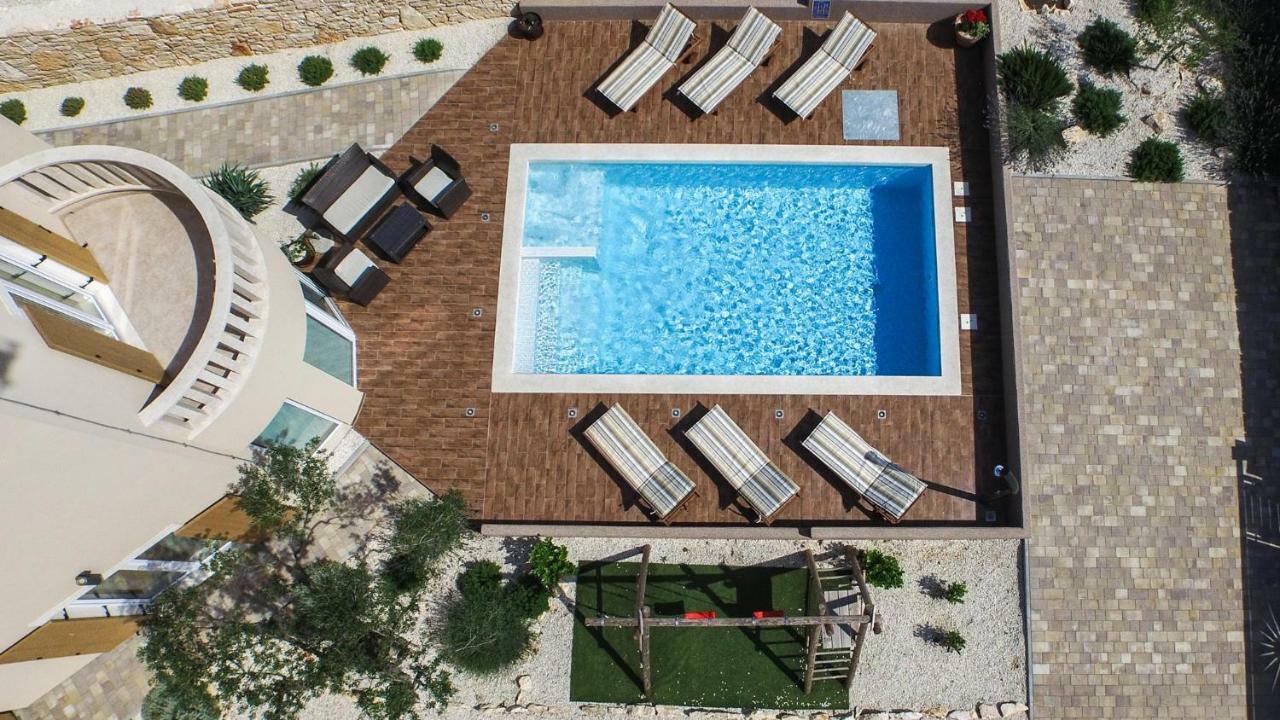 Villa Chiara holiday home Premantura Esterno foto