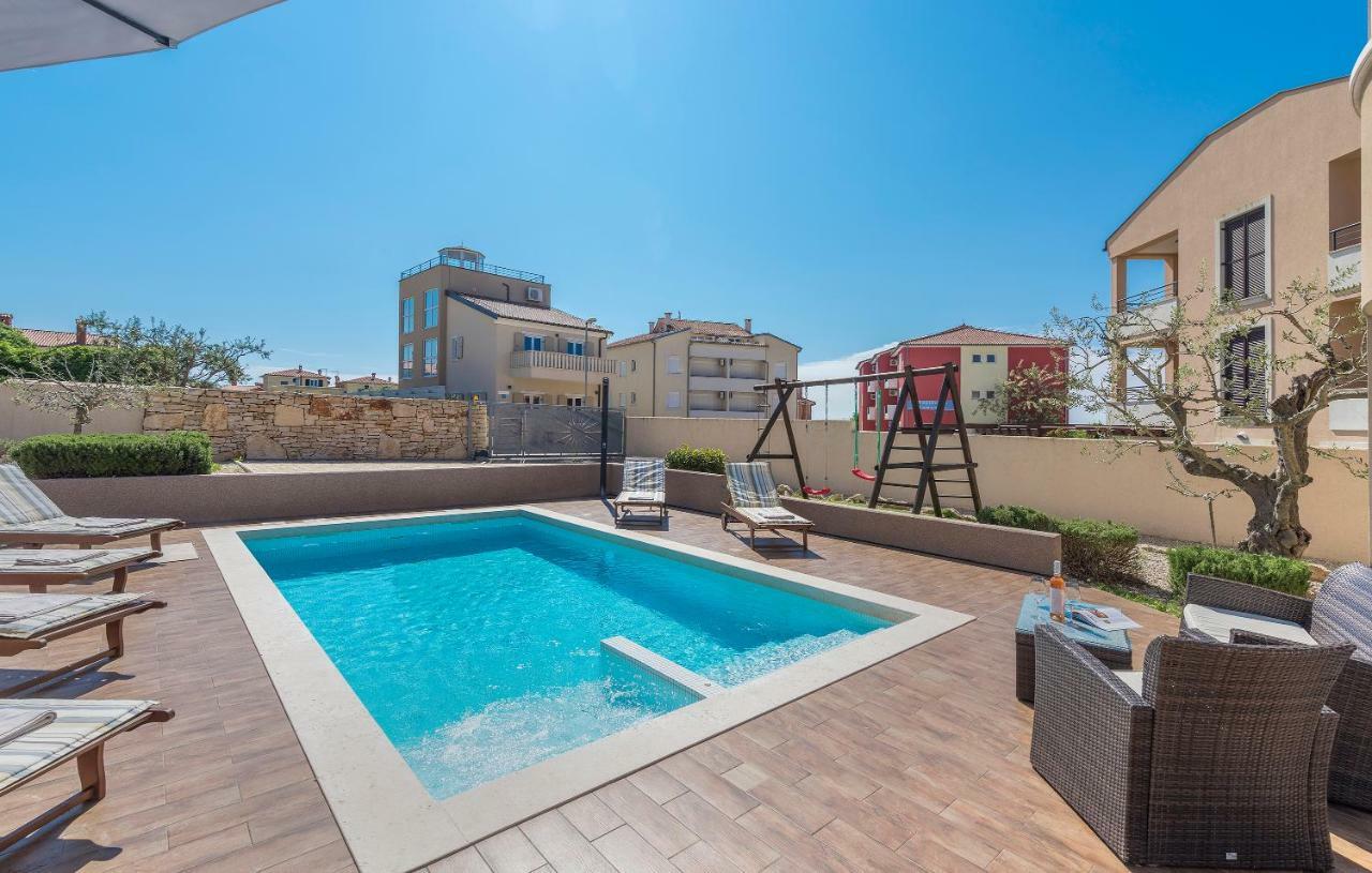 Villa Chiara holiday home Premantura Esterno foto