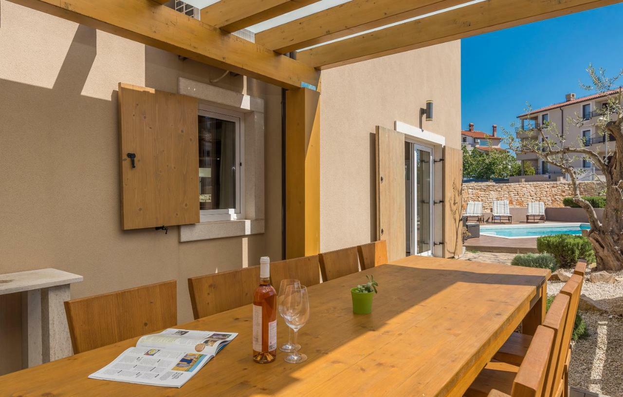 Villa Chiara holiday home Premantura Esterno foto